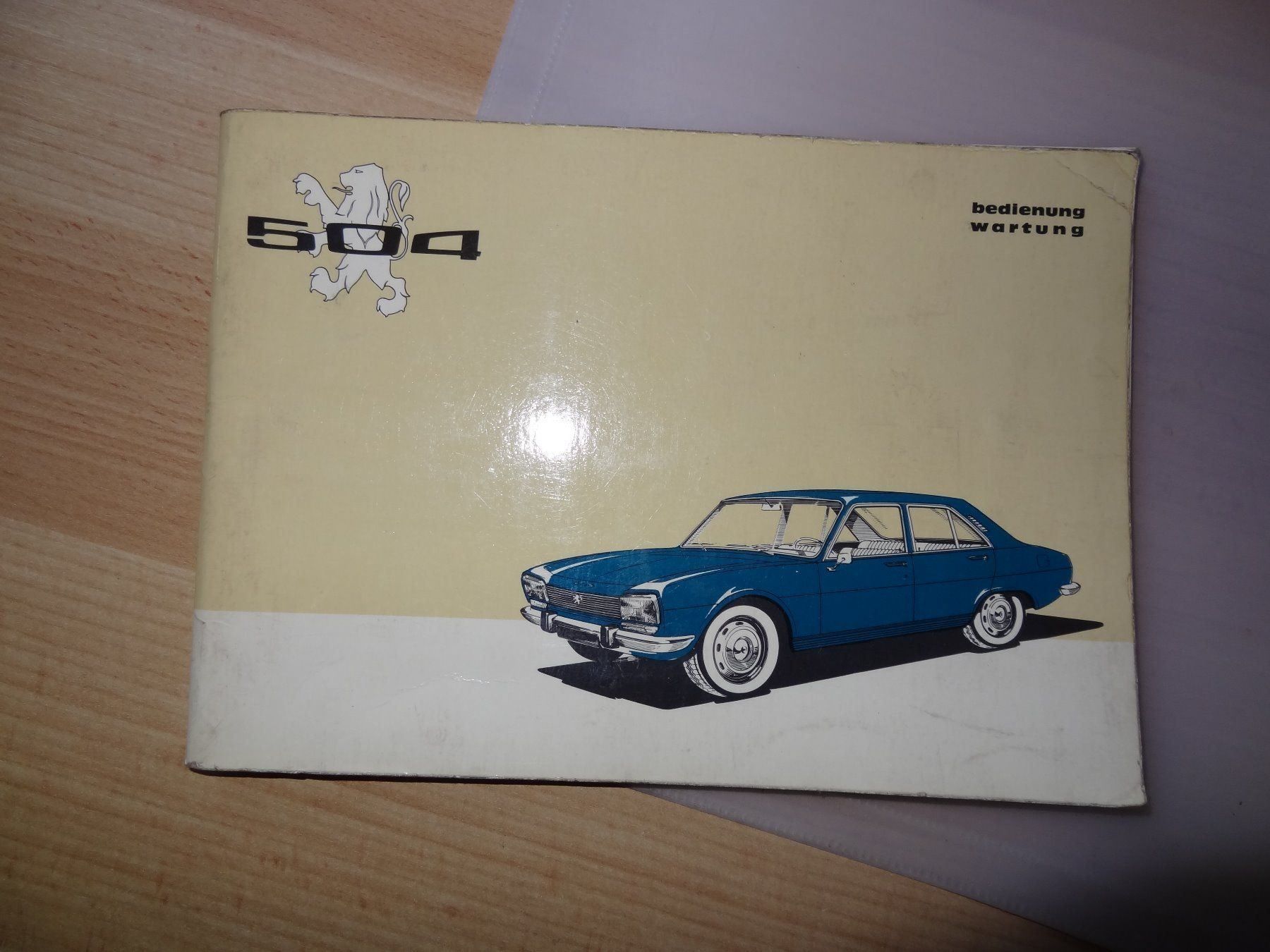 Autos: PEUGEOT  504 – D'occasion à Filzbach par Sugi7