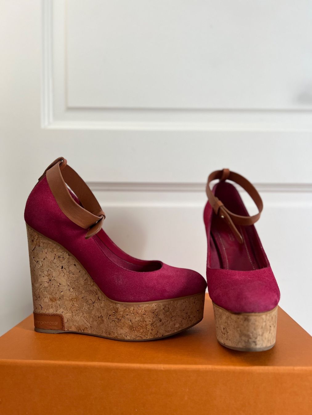 Sergio Rossi Scarpe da donna: Sergio Rossi Platform Wedge Heels – Usato da Corsier-sur-Vevey venduto da Kristina.Nova