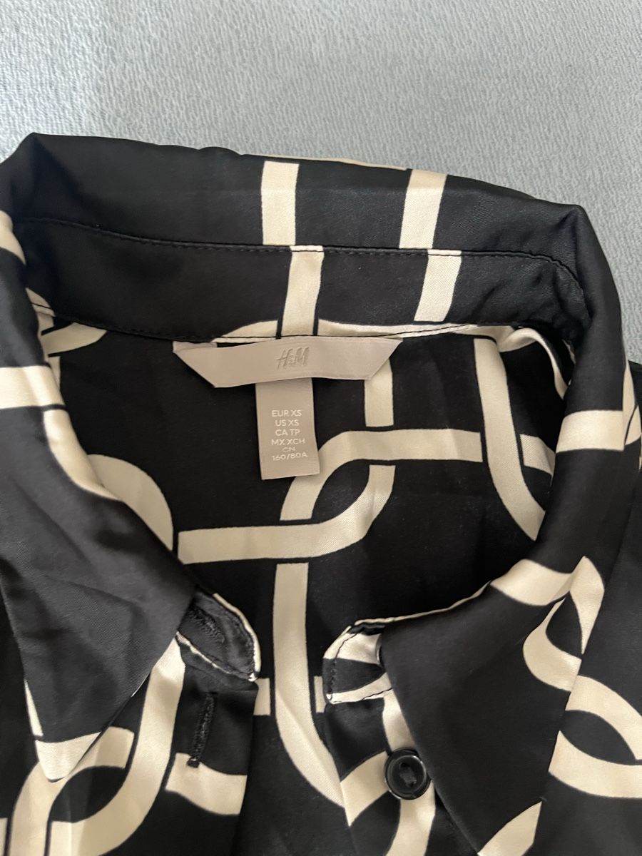 H&M Kleider: Kleid gemustert schwarz-weiss, neuwertig – Neu (gemäss Beschreibung) aus Olten von sae_82z2 4