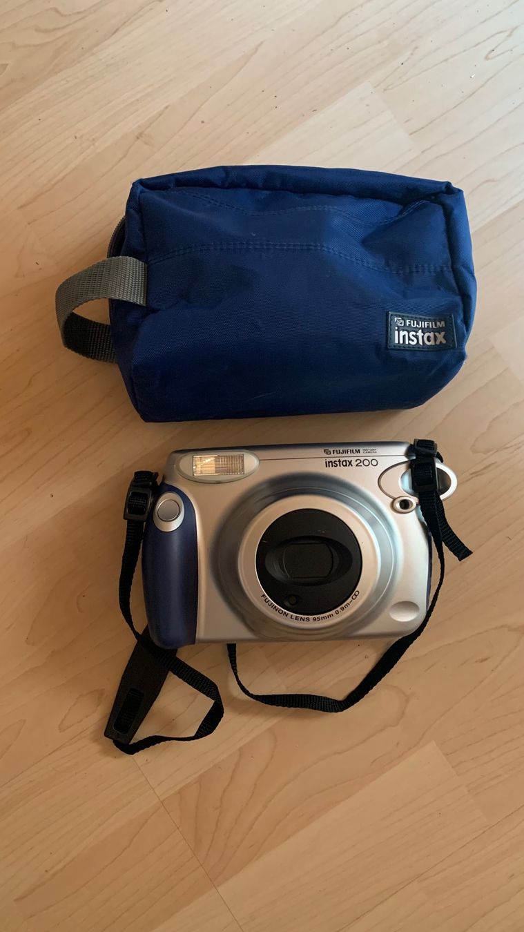 Fujifilm Fotocamera: Fujifilm Instax 200 – Usato da Banco venduto da mic_ckx7
