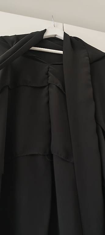Tessuti: Chiffon-Khimar schwarz – Usato da Basel venduto da ukhtyy