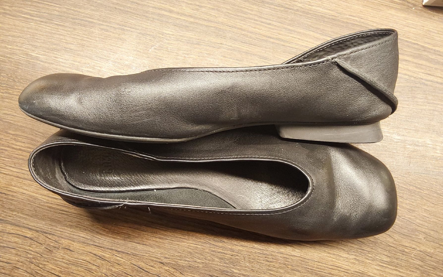 Camper Scarpe da donna: Ballerinas schwarz Camper Leder 40 – Usato da Köniz venduto da scopello12 2