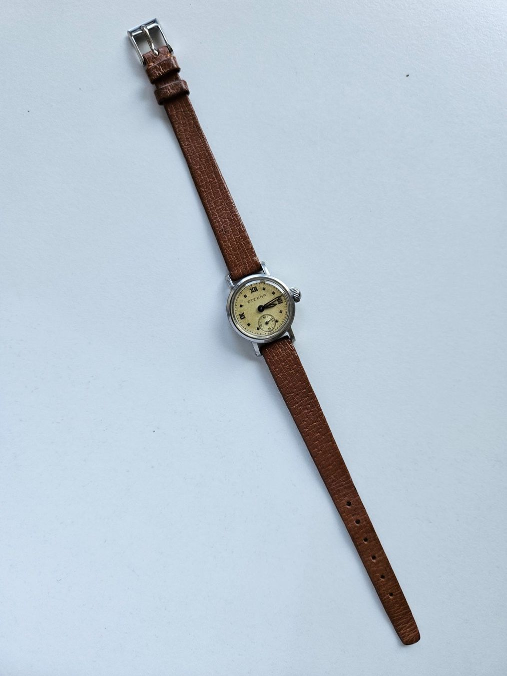 Eterna Orologi: 137 Eterna Damenuhr aus 1946 Wunderschön – Usato da Berikon venduto da mmm21 3