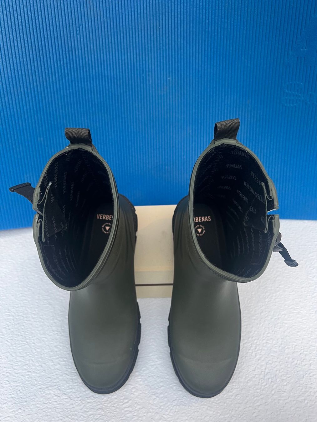 Damenschuhe: Rain boots – Gebraucht aus Zug von kar_vq6b 1