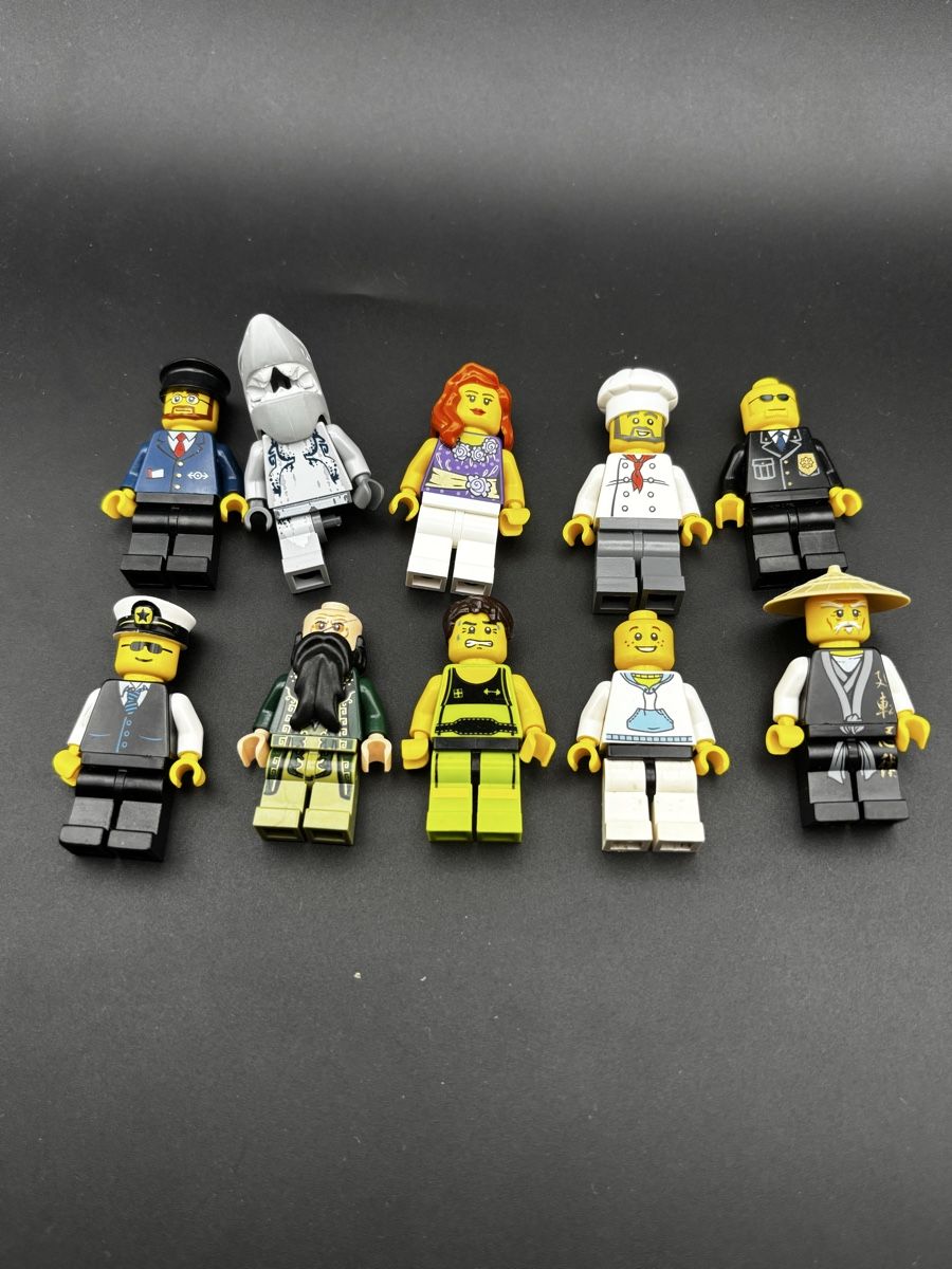 Lego Spielzeuge: Lego Minifiguren Lot/Bundle ab 1.- – Gebraucht aus Winterthur von Diwolf