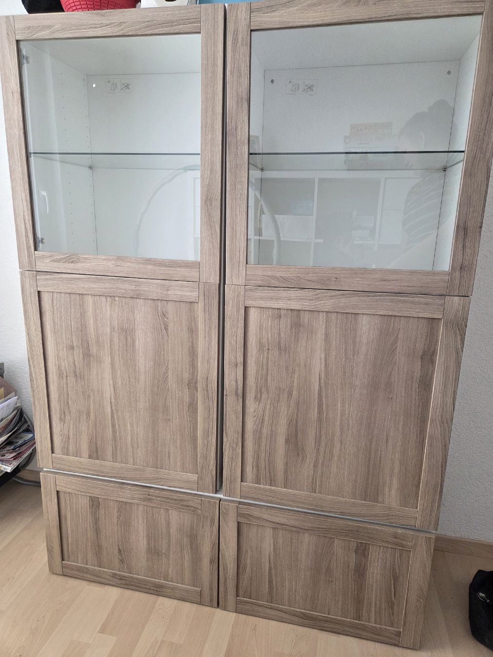 Cassettiere: IKEA Kommode/Vitrine 3 Teilig – Usato da Selzach venduto da fam.pauli