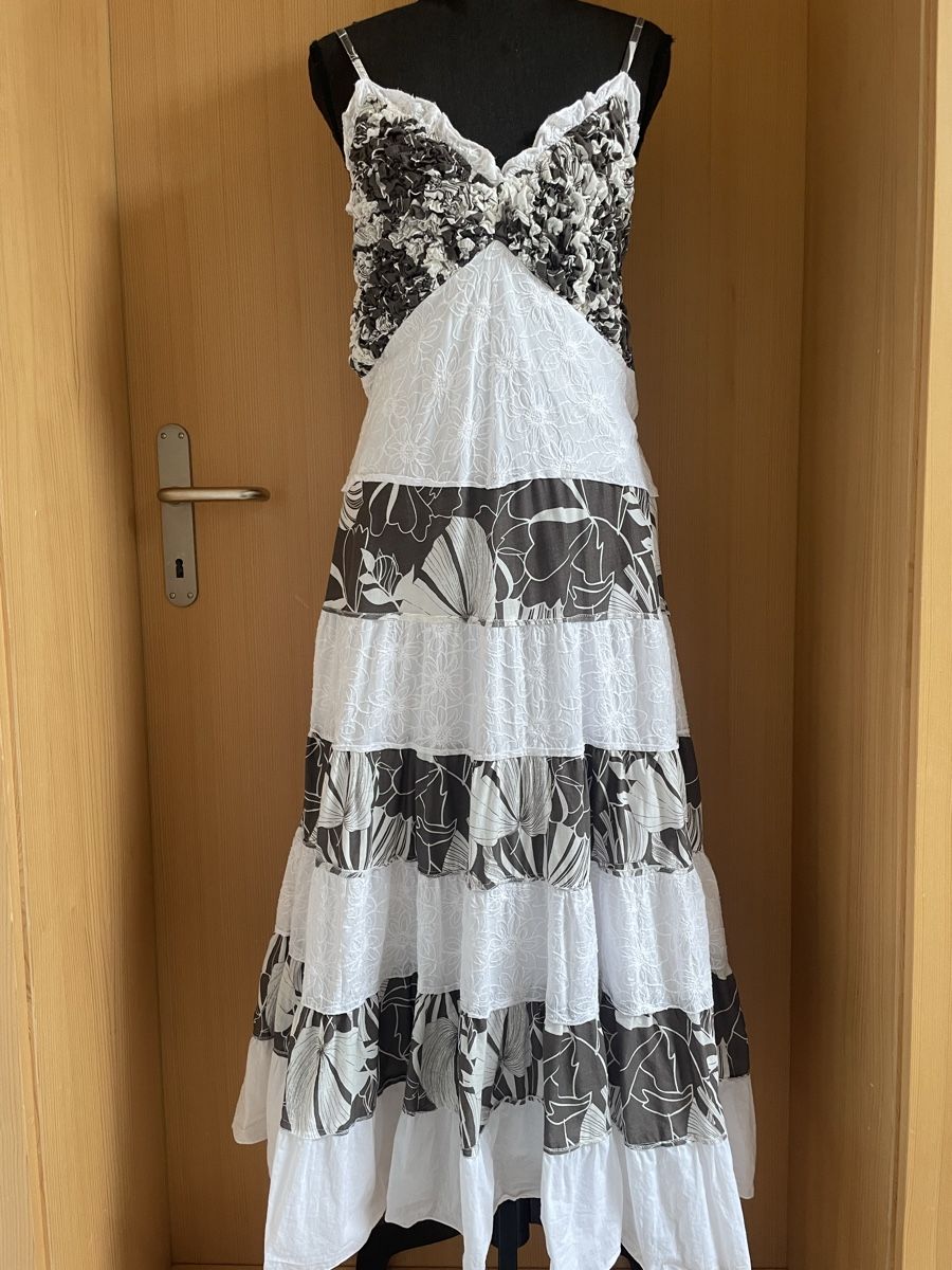 Vestiti: Boho Maxistufenkleid – Nuovo (secondo la descrizione) da Sigriswil venduto da ck56