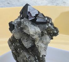 Magnetit in der seltensten Form kristallisiert. Eine Rarität