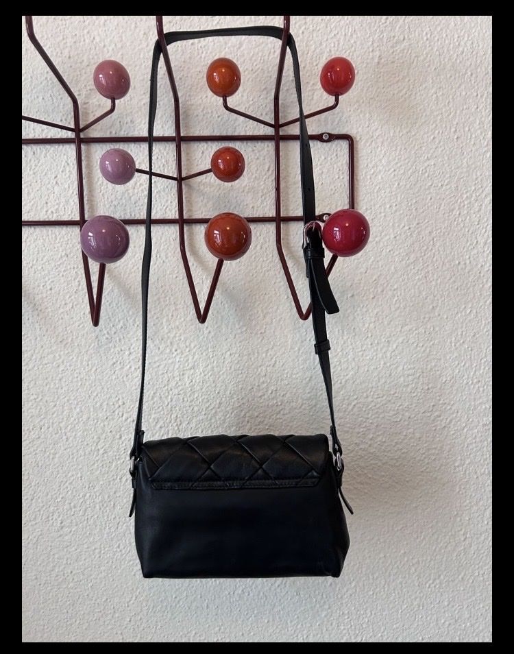 Other Stories Borse da donna: Echtleder Tasche Crossbody other stories Neuwertig – Nuovo (secondo la descrizione) da Herzogenbuchsee venduto da stellafarella 1