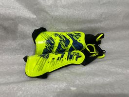 Reusch Schienbeinschoner mit Knöchelschutz Gr. 20 cm