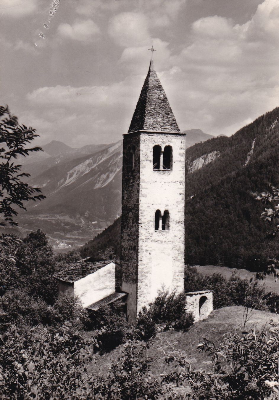 Ansichtskarten: Mon (GR) im Albulatal  1970 – Gebraucht aus Cormoret von Pascalll2001