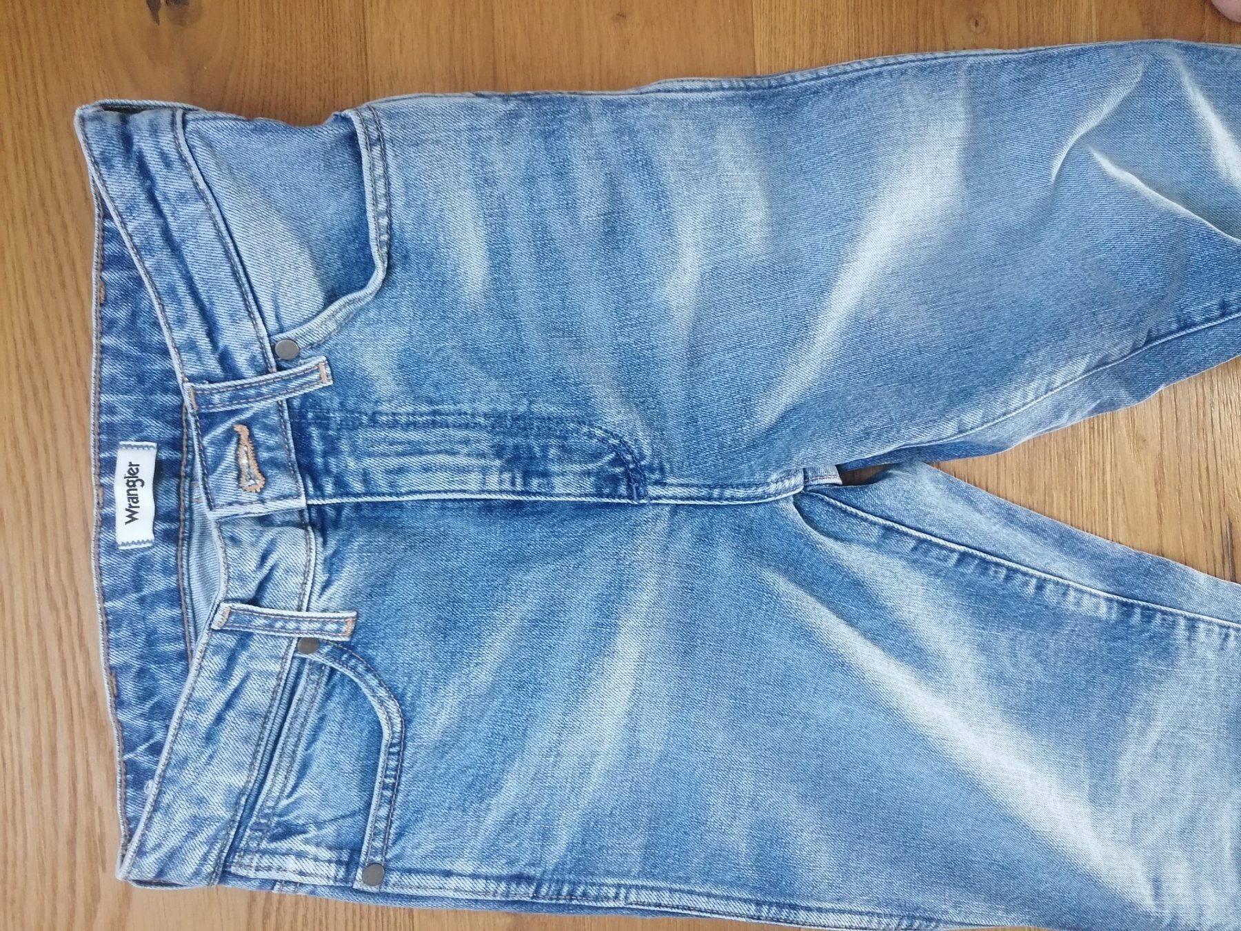 Wrangler Jeans: Original Wrangler Jeans NEU – Nuovo (secondo la descrizione) da Marbach LU venduto da BitsAndBobs 4