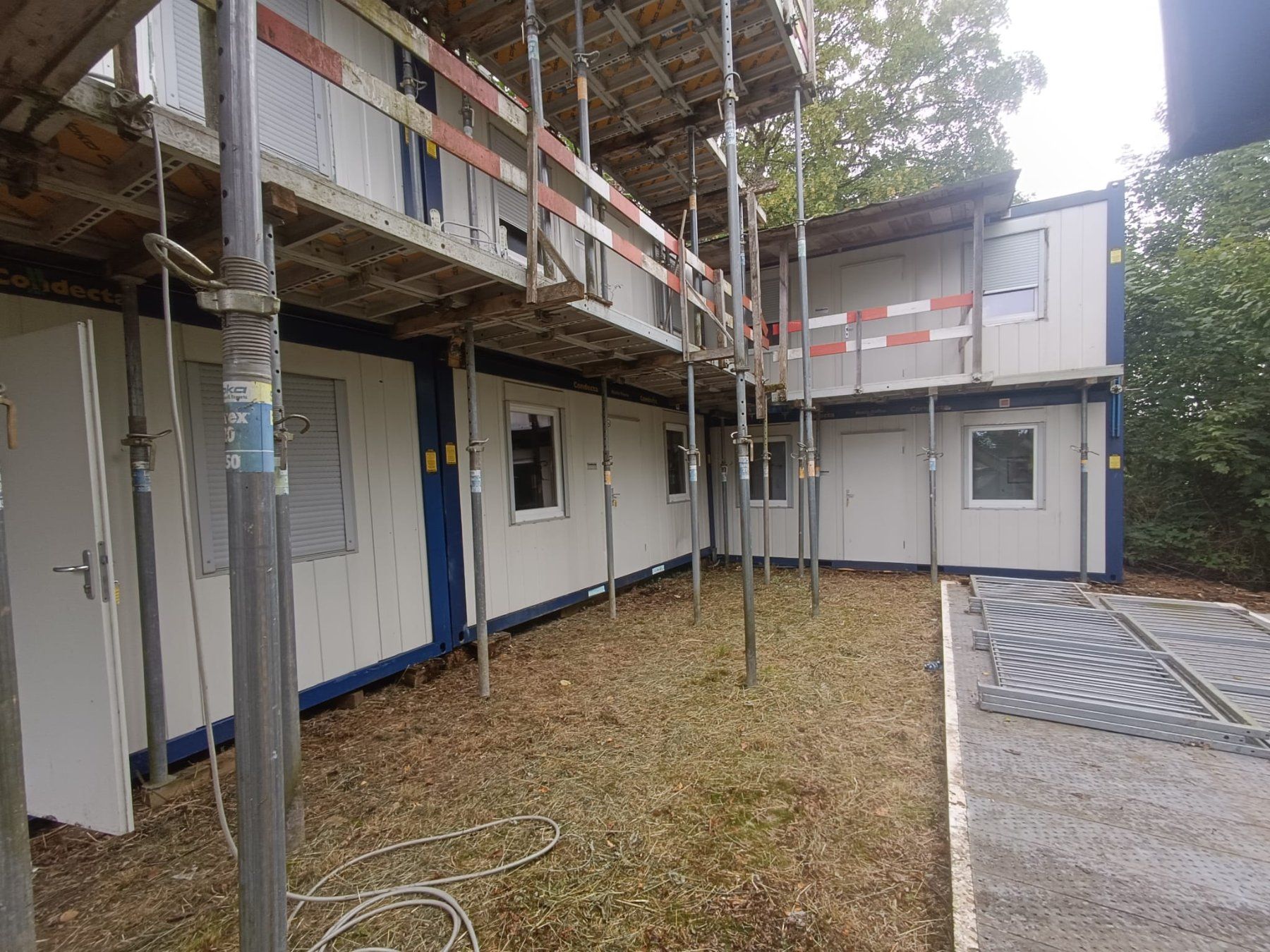 Contenitori edile: 7  Wohn/Sanitärcontainer gebraucht Preis 2700-3500chf – Usato da Stettfurt venduto da sz8_6dk5