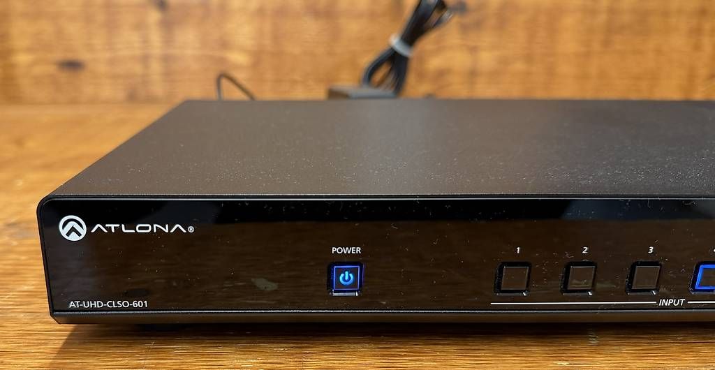 Convertitori: Atlona AT-UHD-CLSO-601 Multi Format Video Switcher – Usato da Rüti ZH venduto da Philippek 1