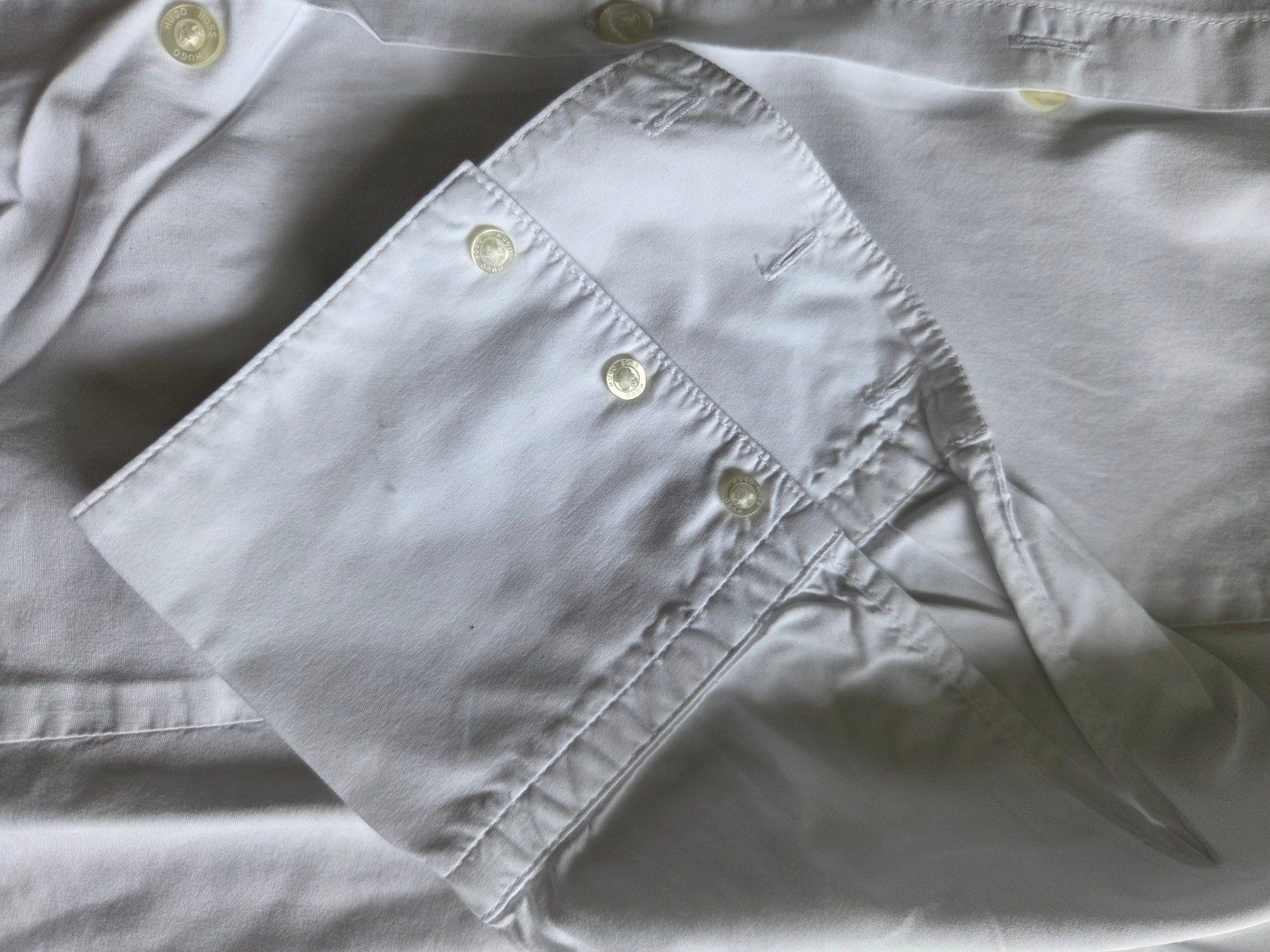 Hugo Boss Blusen: Damenbluse weiss HUGO BOSS – Gebraucht aus Küsnacht ZH von cipi01 1