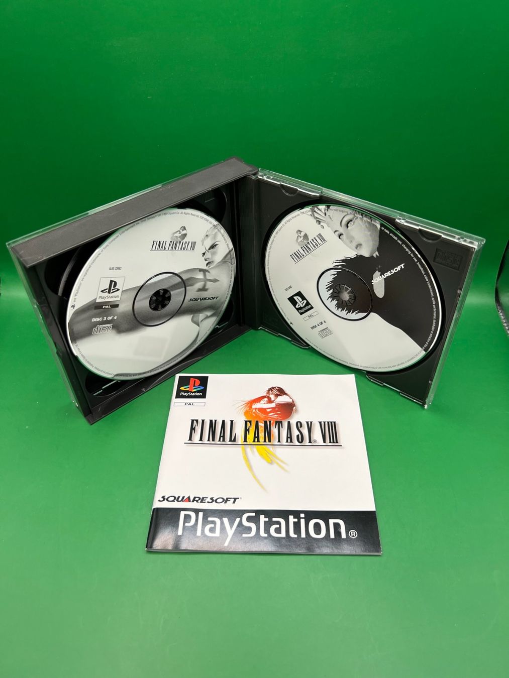 Spiele: Final Fantasy VIII (Deutsch) - Playstation 1 – Gebraucht aus Frauenfeld von bigauditor 3
