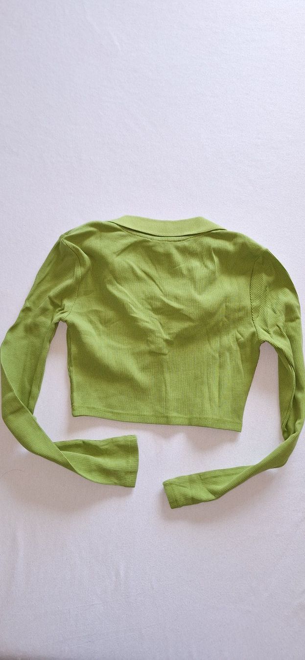 Zara Top: Zara, croc top – Nuovo (secondo la descrizione) da Lussery-Villars venduto da pousinete02 4