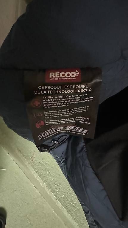 Vestes: ARCTERYX JACKE GORETEX – D'occasion à solothurn par googWIL 4