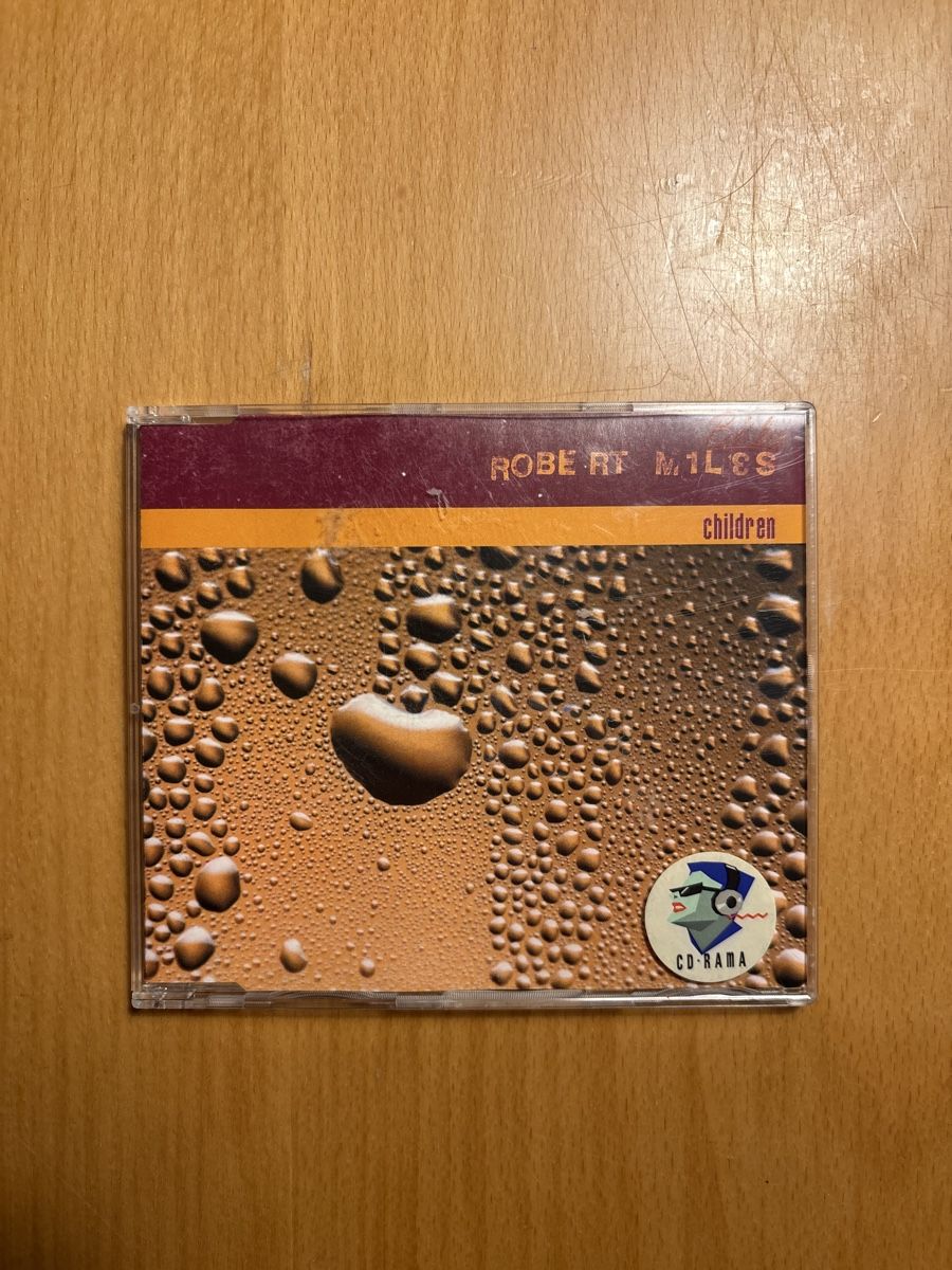 CD: Robert Miles Children CD – Usato da Schüpfen venduto da Cedric03