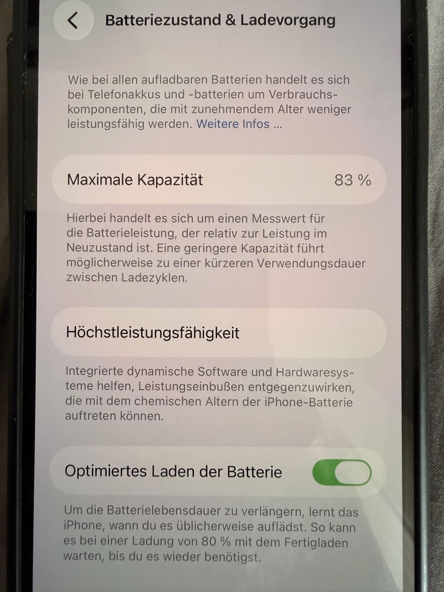 Apple Telefoni cellulari / Smartphones: Apple Iphone 14 Pro – Usato da Davos Platz venduto da Flyinggrizzlybear 9