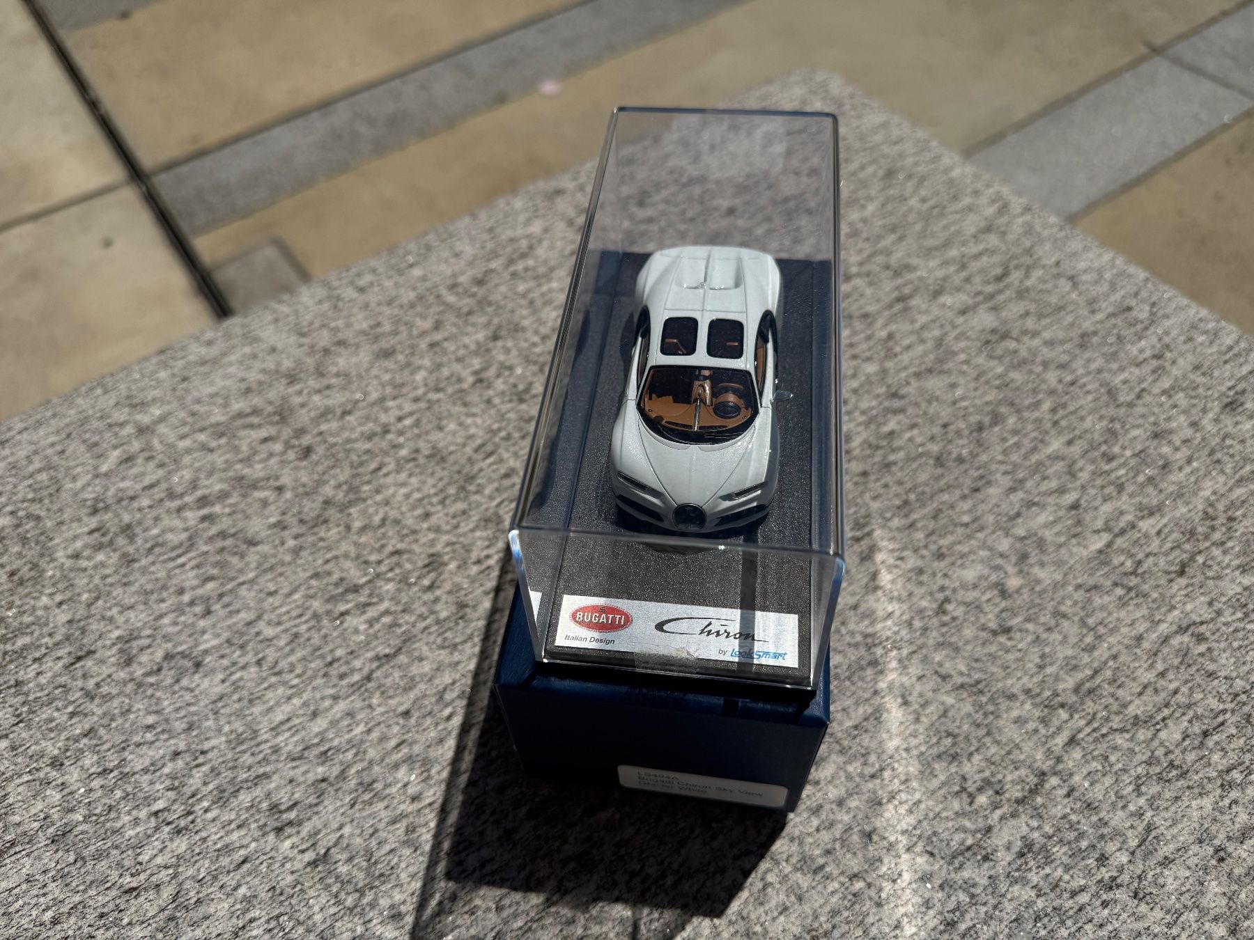 LookSmart Modellini d'auto: Looksmart LS494A 1:43 Bugatti Chiron Sky View NO MIRROR – Difettoso da Chiasso venduto da Carrara-Modellismo 6