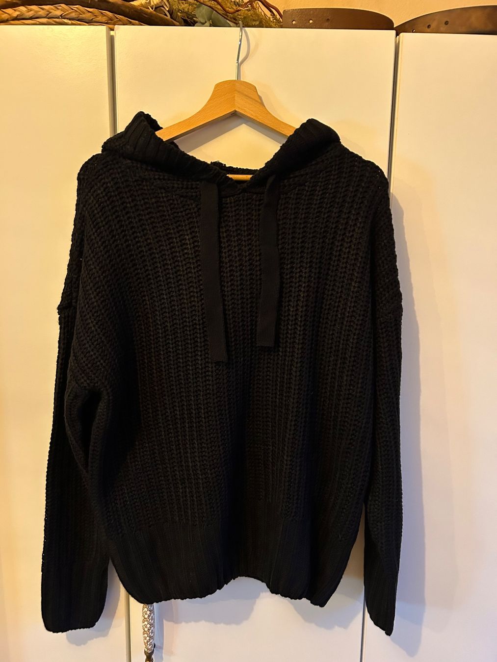 Lascana Maglioni & Felpe: Lascana Kaputzenpullover grösse 40/42 – Usato da Bern venduto da Dafi7