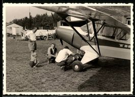 3 Fotografien Flugzeug, Schulterdecker K