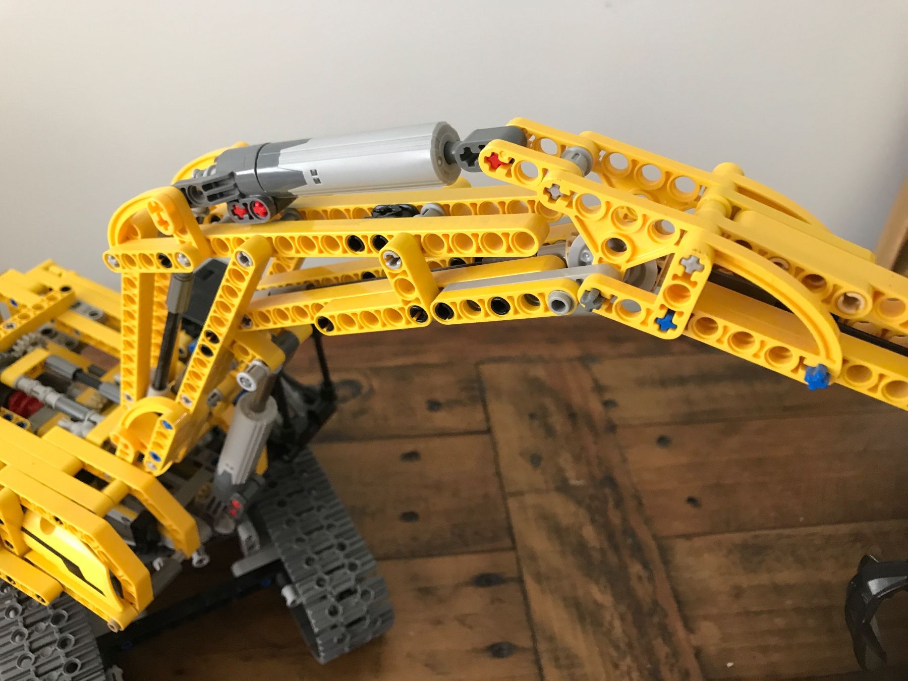 Lego Spielzeuge: Lego Raupenbagger Bagger 42006 – Gebraucht aus Rapperswil SG von cosiba01 4