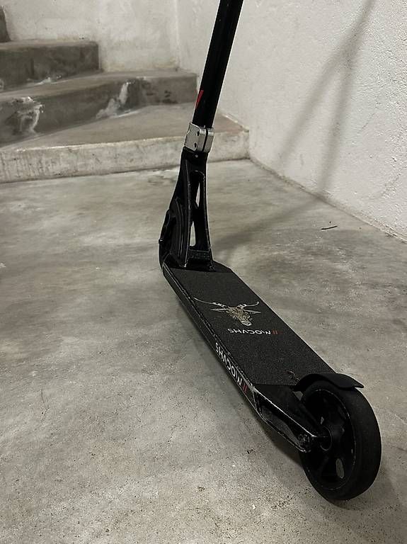 Kickboard: Drone Shadow 2 Scooter – Gebraucht aus Zürich von marangun01 1