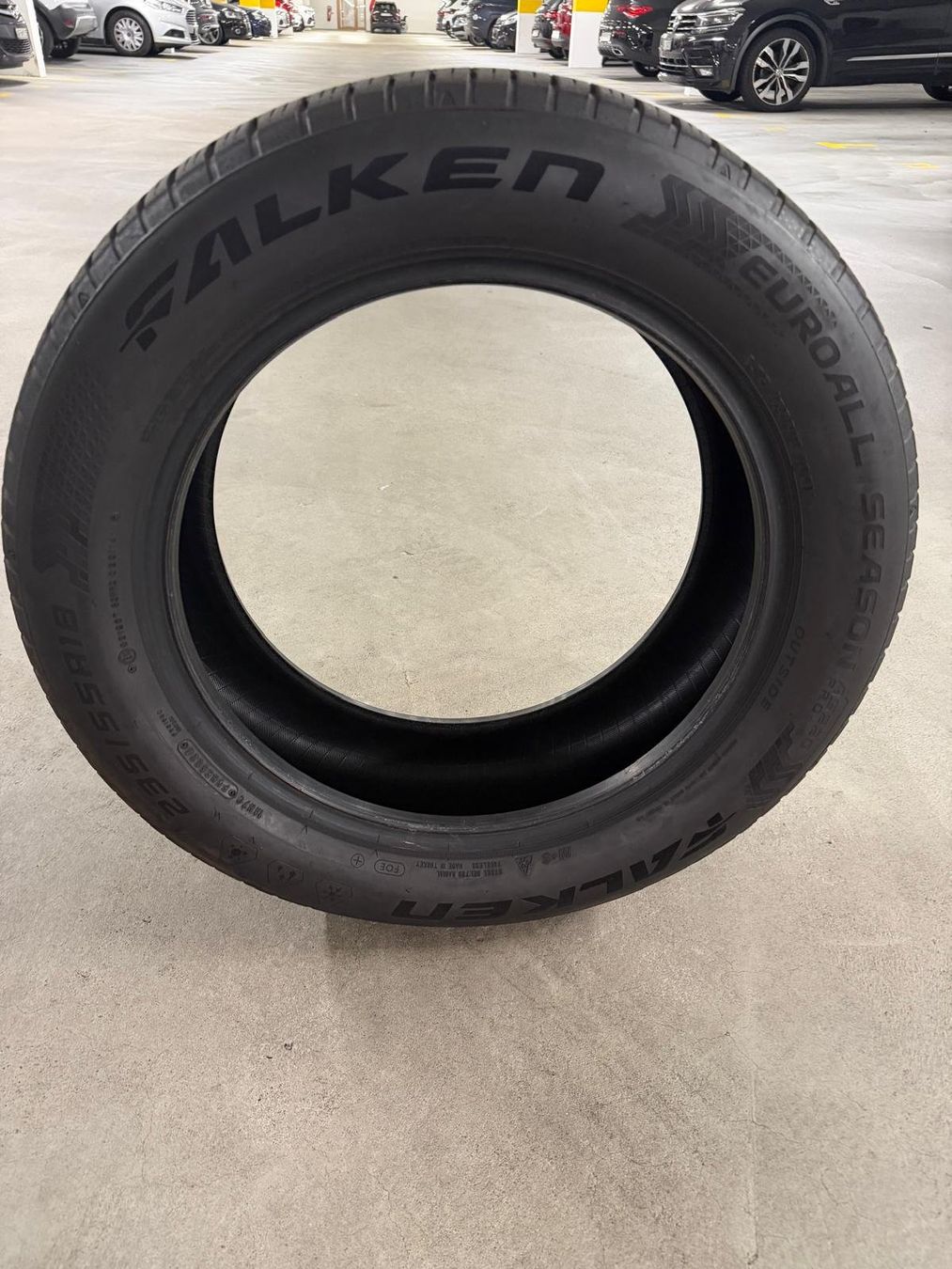 Pneus & Kompletträder: Falken 235/55/R18 4xStück – Gebraucht aus Mellingen von CHMIR 1
