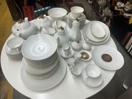 84-teiliges Porzellan Geschirrset Manufaktur Rosenthal