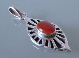 Silber 925 Anhänger mit Karneol 40 mm