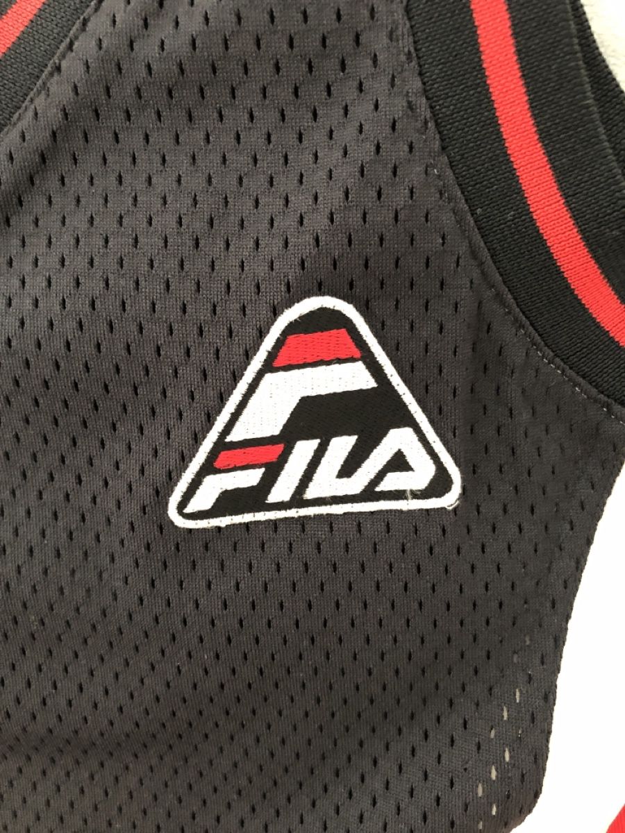 Top: Fila Tricot – Usato da Bettwiesen venduto da cofrarium 2