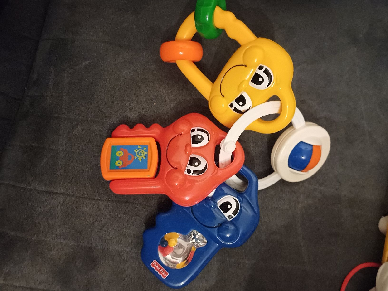 Fisher-Price Giocattoli: jouet bébé musique  – Usato da Lausanne venduto da RUBY.1990