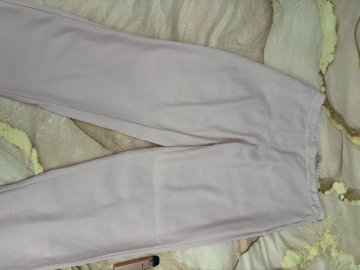 Zebra Pantalons: Pantalon  – Neuf (Voir description) à Monthey par mon_sgm8
