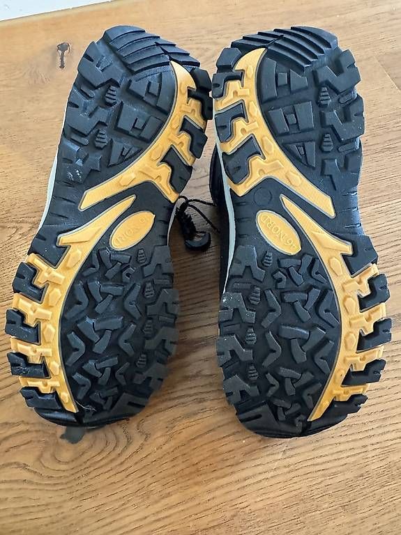 Scarpe da uomo: 46 Nord Wanderschuhe NEU Grösse 37 – Usato da Horgen venduto da simonell75 3