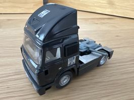 SIKU 1:50 Zugfahrzeug LKW ab 9.-