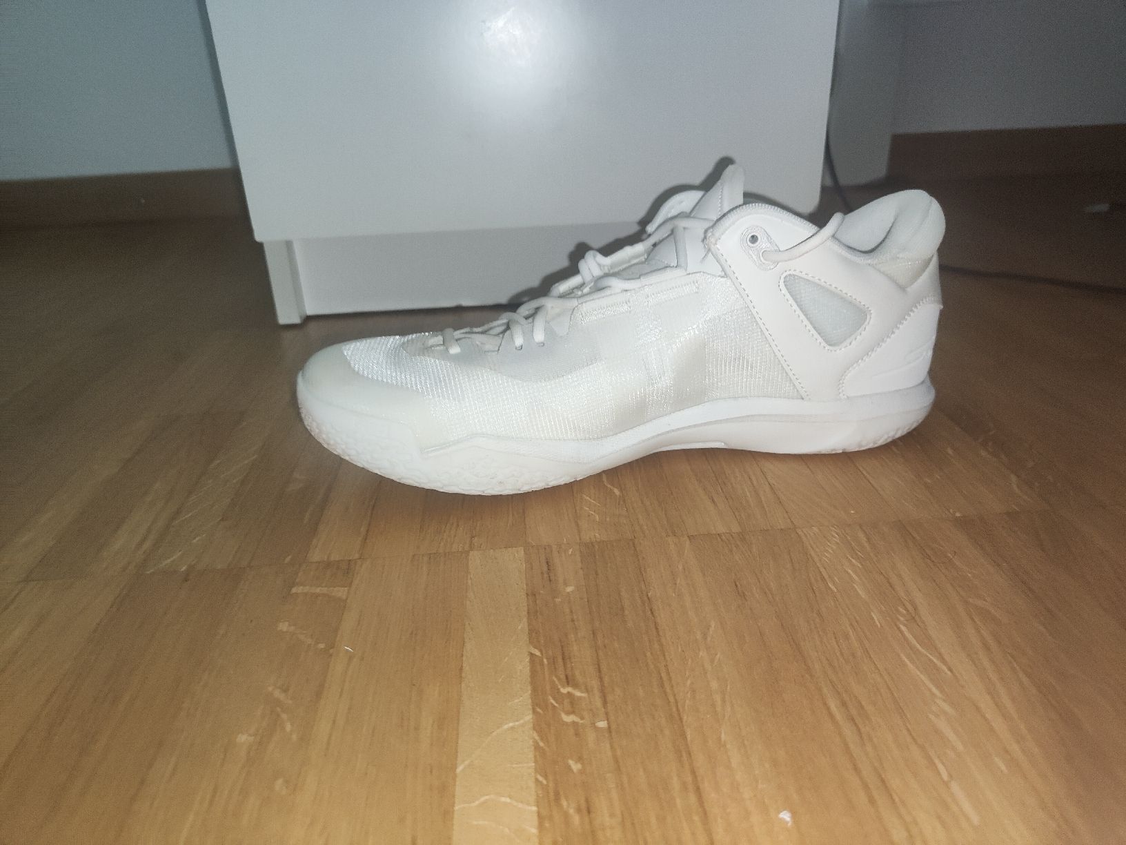 Scarpe da uomo: Serious Player Only Game 1 Low Schuh mit zwei extra Sohlen – Nuovo (secondo la descrizione) da Kloten venduto da emi_d7jq 2