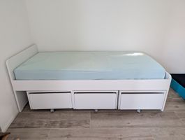 Bett mit 3 Schubladen weiss 90x200cm sehr guter Zustand