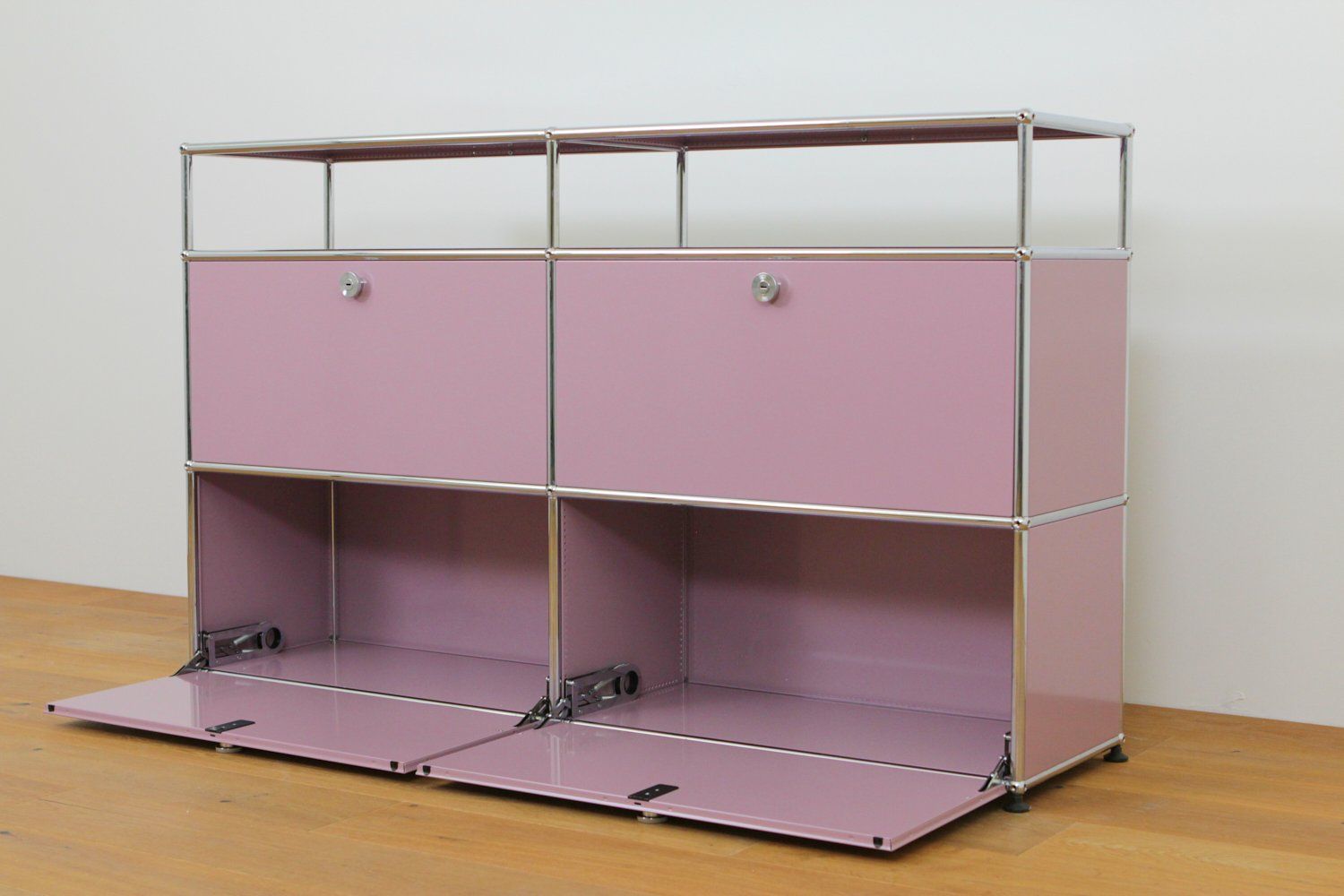 USM Cassettiere: USM Haller Highboard // UPCYCLED // NEUE FARBEN – Nuovo (secondo la descrizione) da Affoltern am Albis venduto da StudioStandard 4