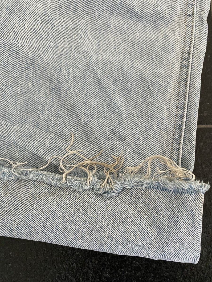 H&M Jeans: H&M Jeans  – D'occasion à Lützelflüh-Goldb par flu_q9tg 5