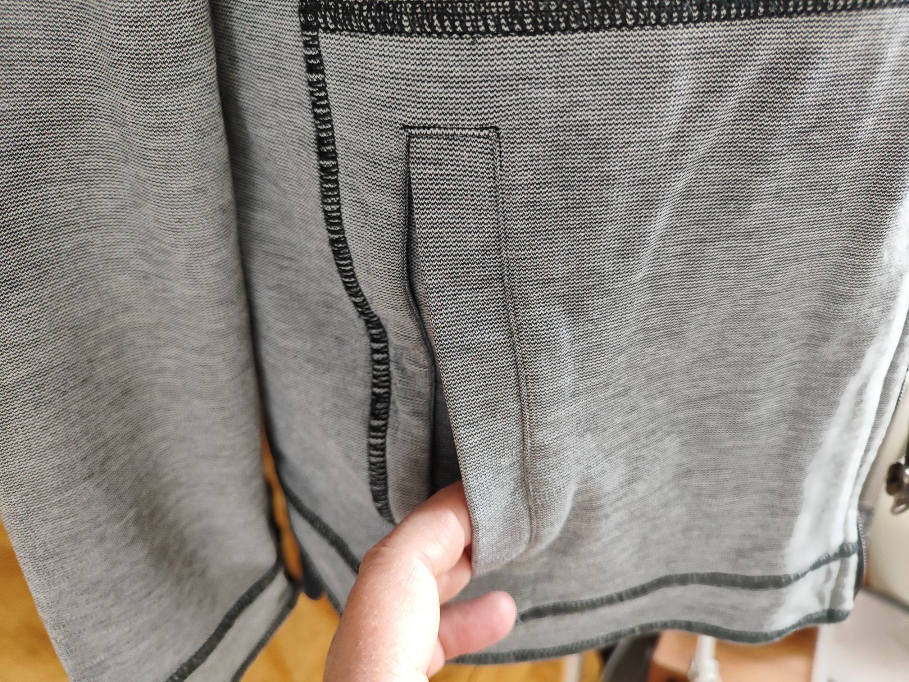 Hugo Boss Giacche: Boss Herren Jäckli GR L – Nuovo (secondo la descrizione) da Langnau am Albis venduto da Judithsebi 4