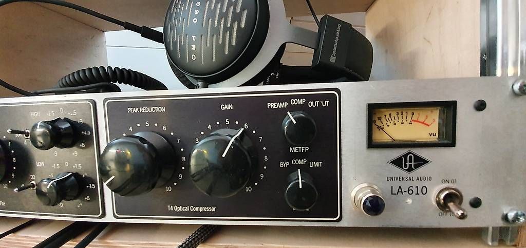 Strumenti musicali: Universal Audio LA 610 – Usato da Baar venduto da paulK17
