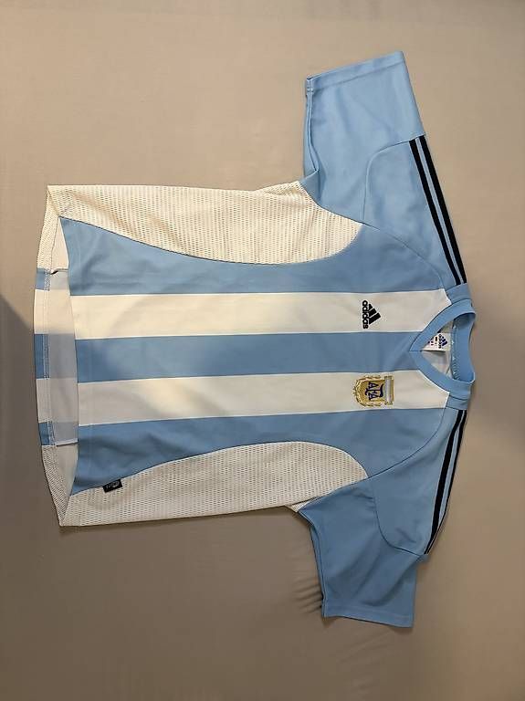 Adidas Canottiere & Pantaloni: Argentinien Trikot 2002-2004 – Usato da Winterthur venduto da and_k2rc