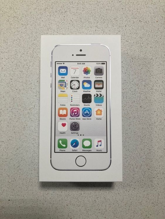 Apple Telefoni cellulari / Smartphones: Apple iPhone 5s Silver NEU OVP – Nuovo e nell'imballaggio originale da Lugano venduto da gianlu3 1
