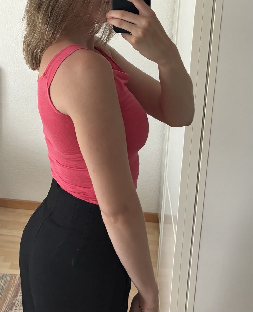 Bershka Top: Bershka Top Pink, Grösse XS – Usato da Wabern venduto da est_jw6s 1