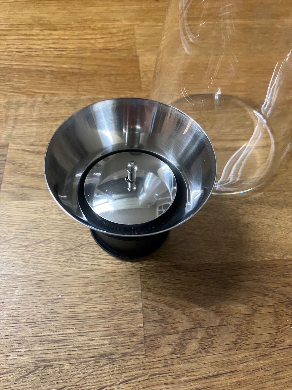 Karaffen: Neue Glaskaraffe 1 Liter – Neu und originalverpackt aus Madiswil von Christanne 6