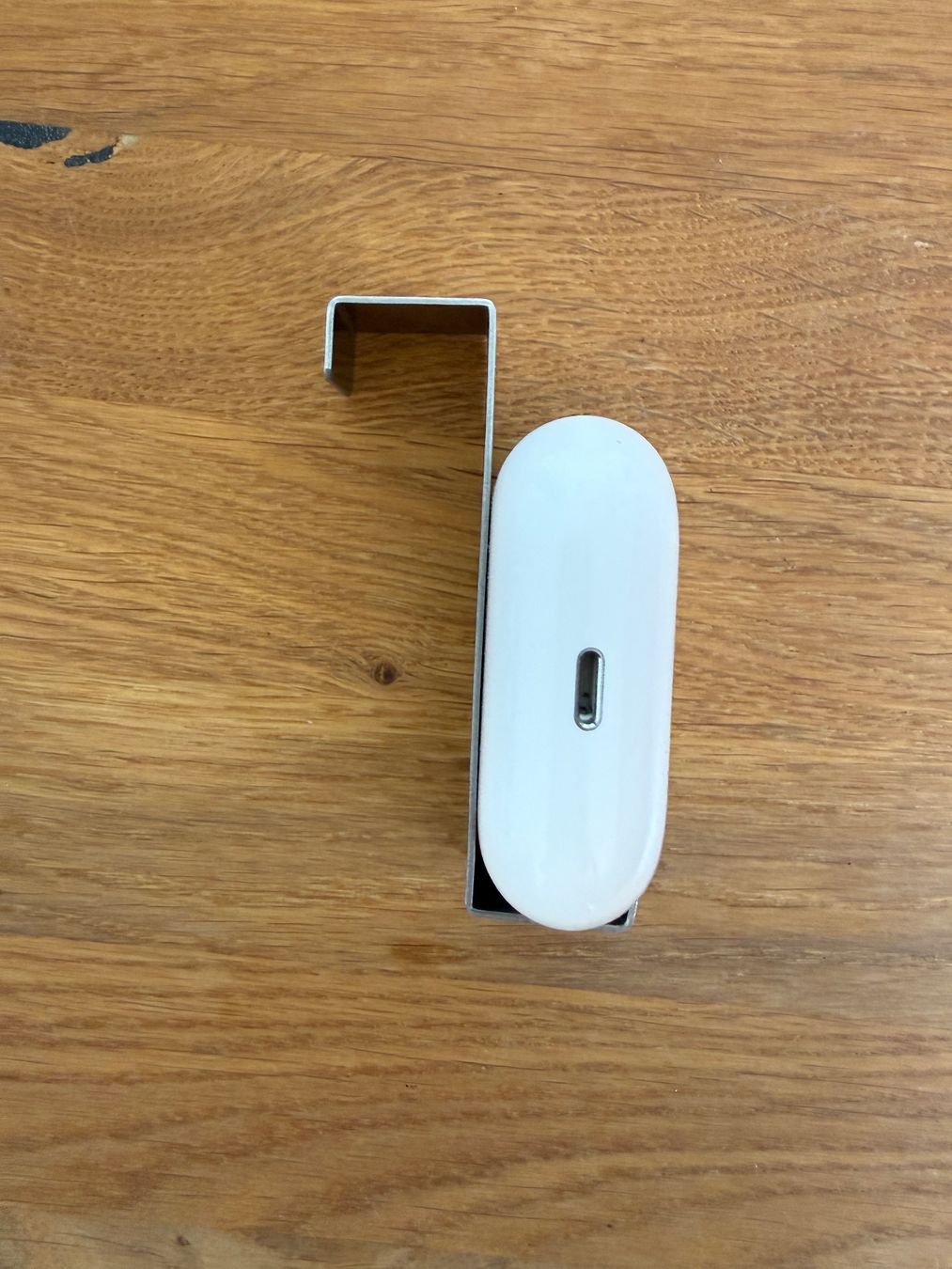 Apple Cuffie: APPLE AirPods Pro 1 Charging Case – Usato da Lausanne venduto da Nine1982 8