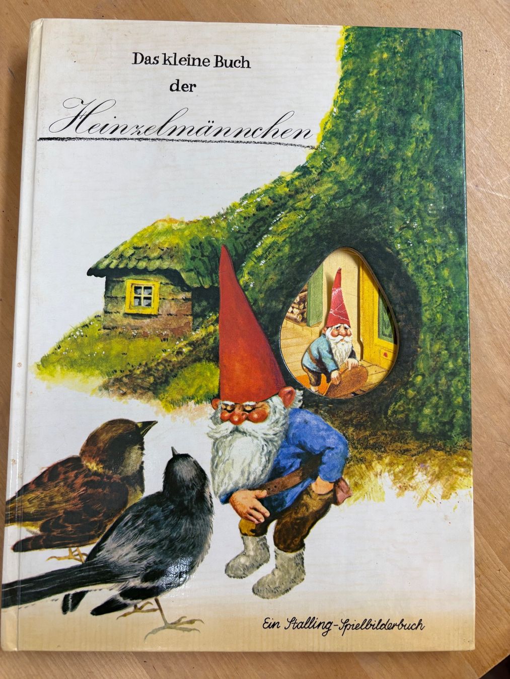 Libri: Rien Poortvliet Bilderbuch Heinzelmännchen – Usato da Seftigen venduto da Muggelwomb