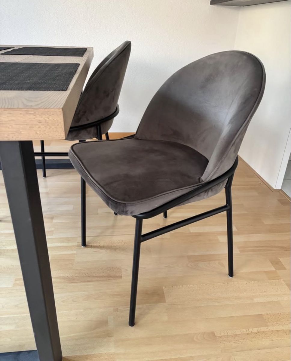 Chaises: 4 Esszimmerstühle – D'occasion à Steinhausen par Celina_r